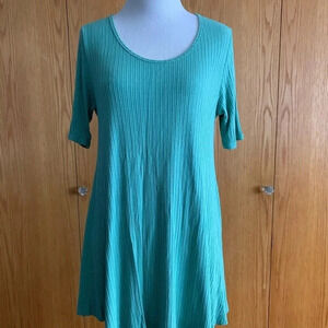 LulaRoe Ribbed Tunic Top